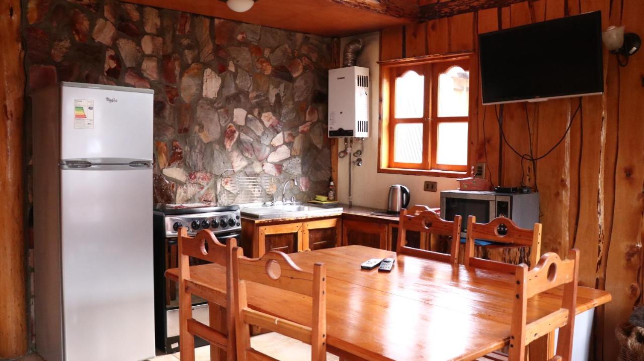 Cabanas Aitue Futaleufu Exterior photo